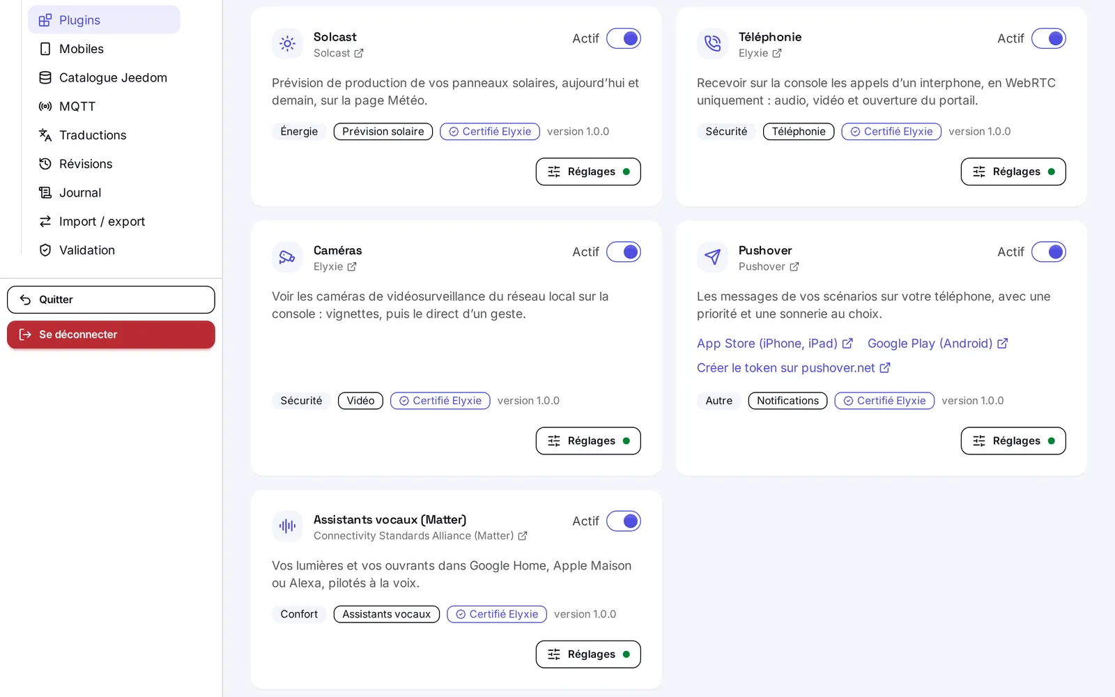 La carte Pushover de la page Plugins, avec ses liens vers l'App Store, Google Play et la page de création du token